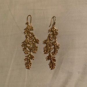 Stella and Dot Grace Chandelier Earrings
